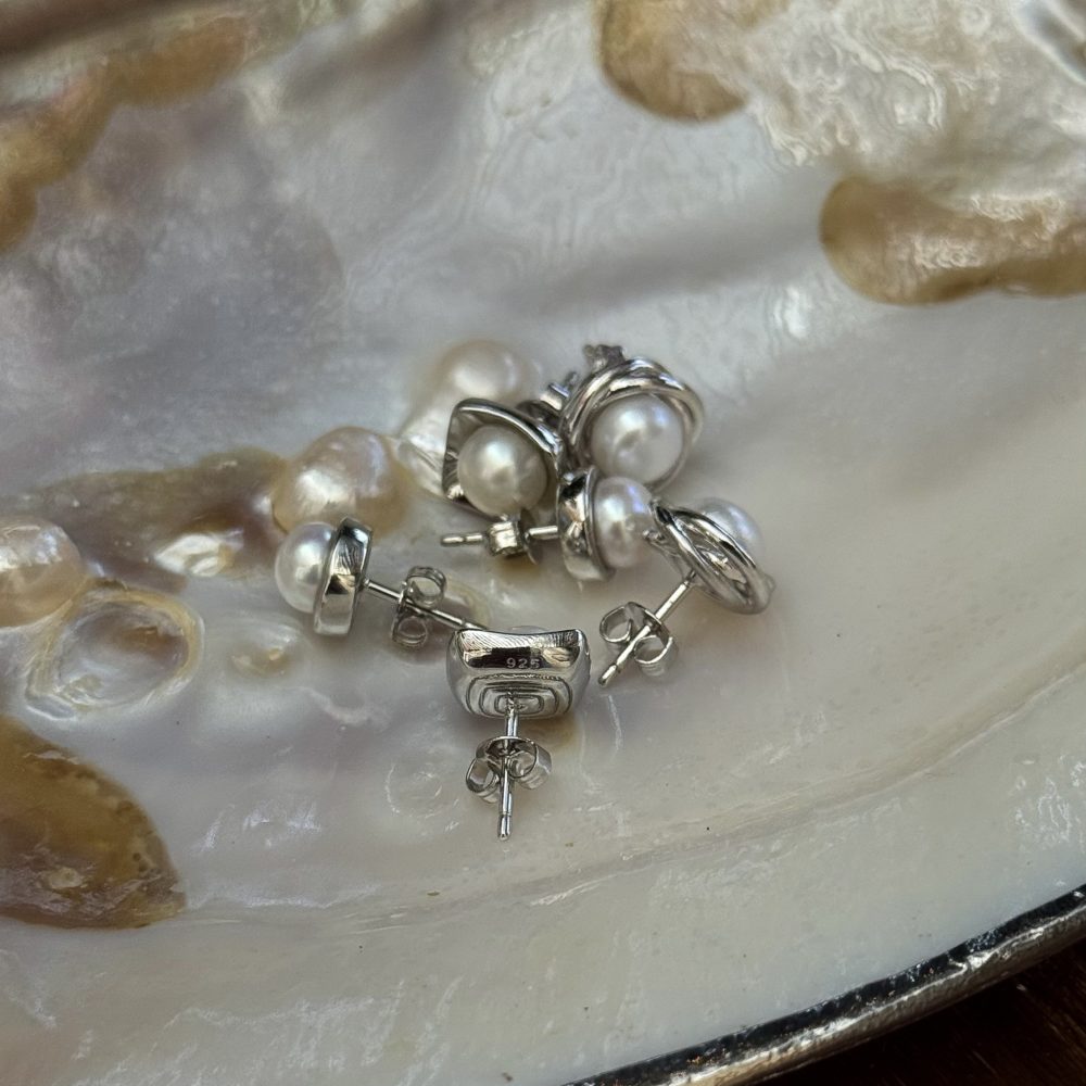 Серьги-пусеты "Pure Pearl" серебро