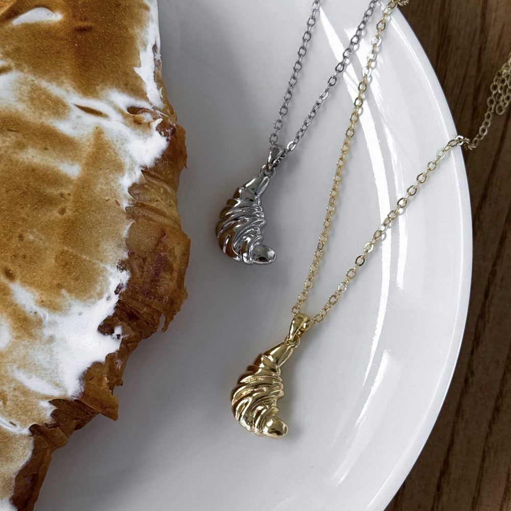 Цепочка с подвеской "Croissant"